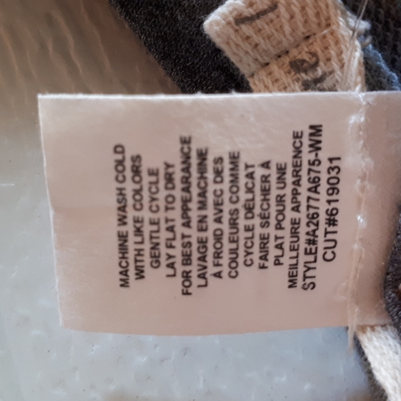 Pebble and Stone ladies top L - Picture 3 of 8